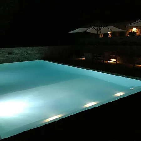 Casa Nuova Villa